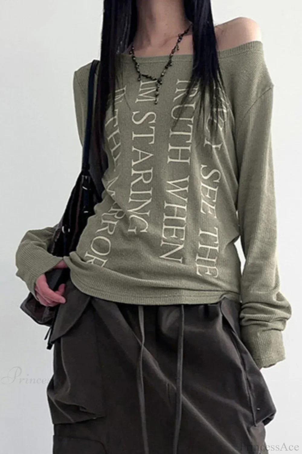 American Retro Oblique Collar Letter Print Long Sleeve Tee - Image 5