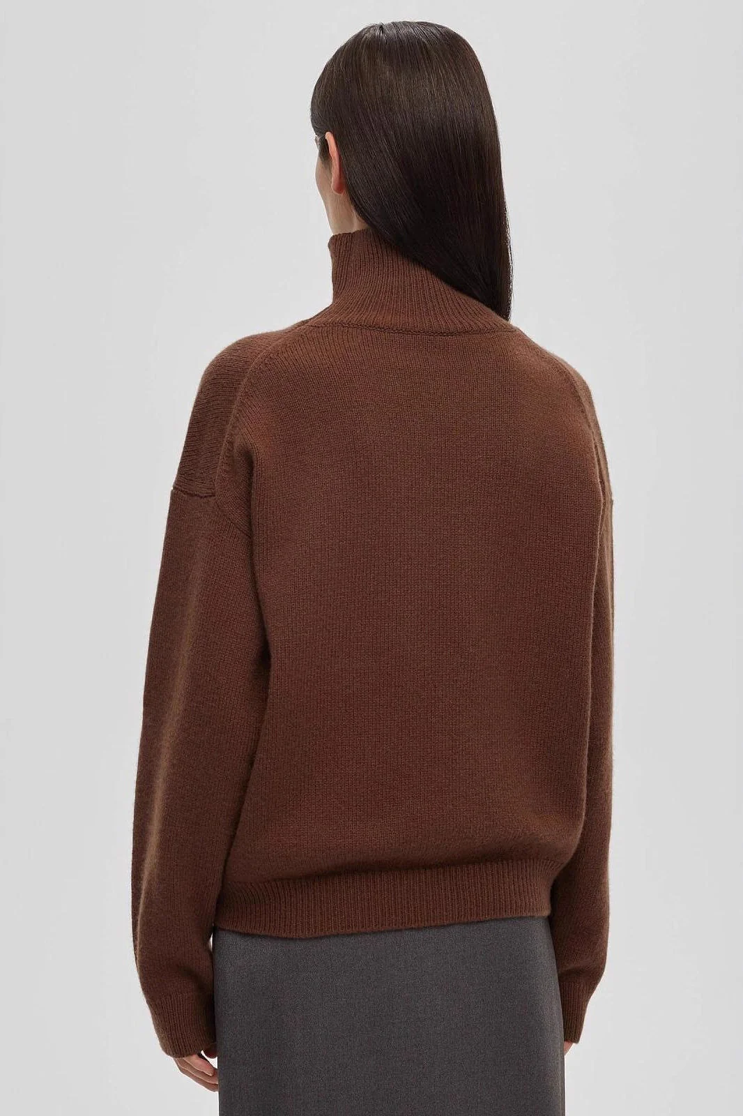 Animal Print Colorblock Turtle Sweatshirt - Image 9
