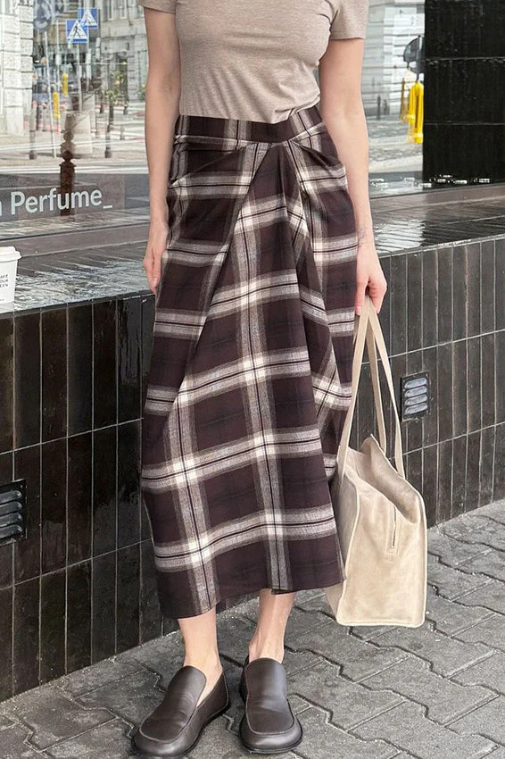 Asymmetric Straight Plaid Skirt - Image 3