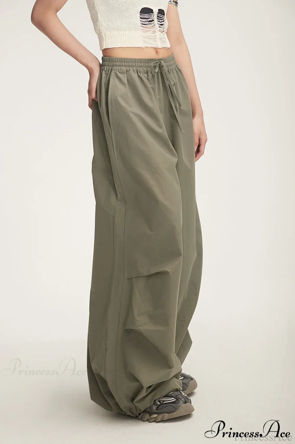 Athletic Stretchy Waist Relaxed Cargo Pants - Image 3