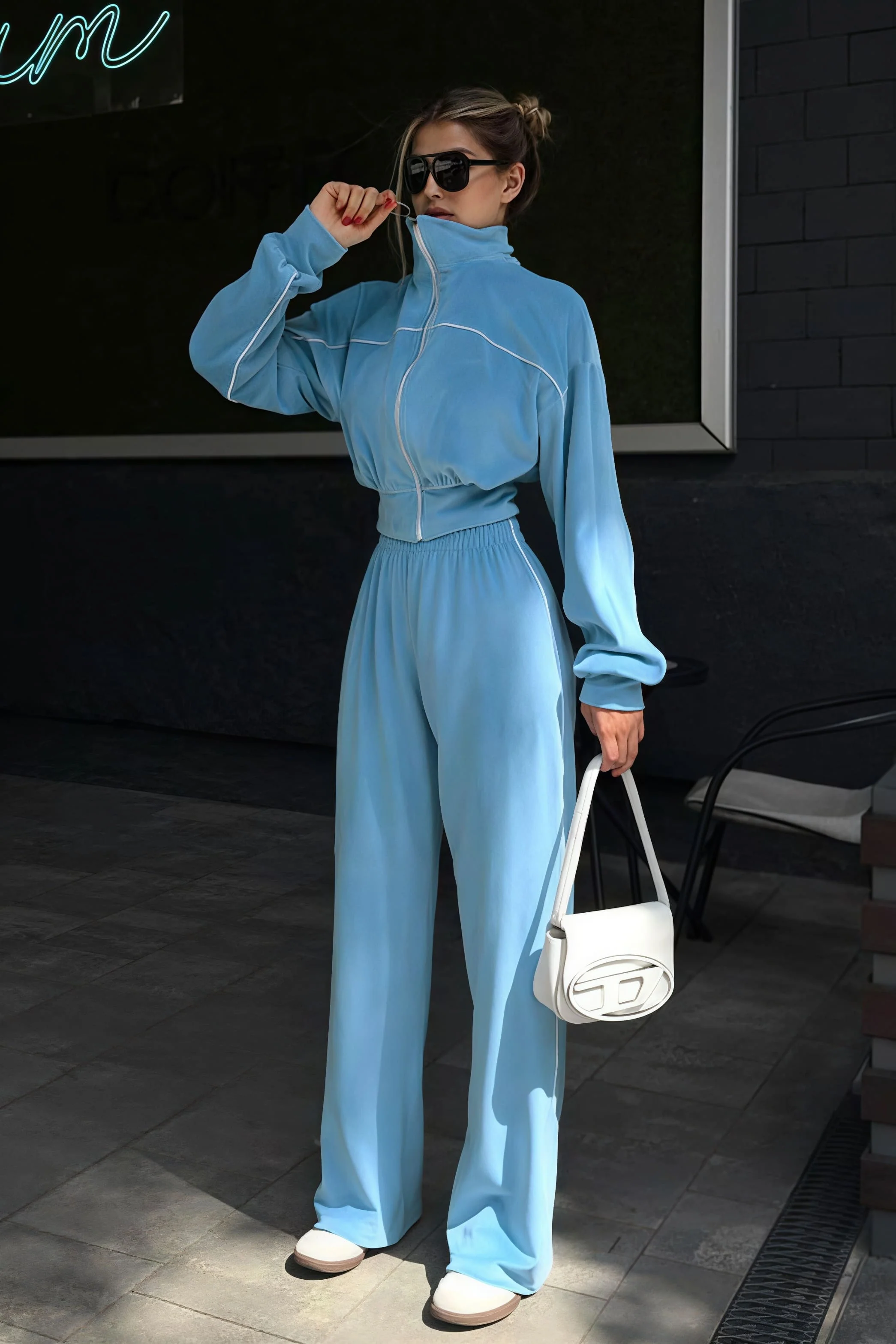 Athletic Velvet Collar Zipper Long Sleeve Two Piece Set - Image 13