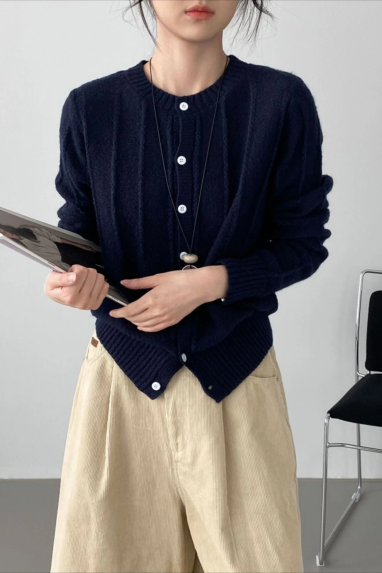 Atmospheric Wool Knit Cardigan - Image 14
