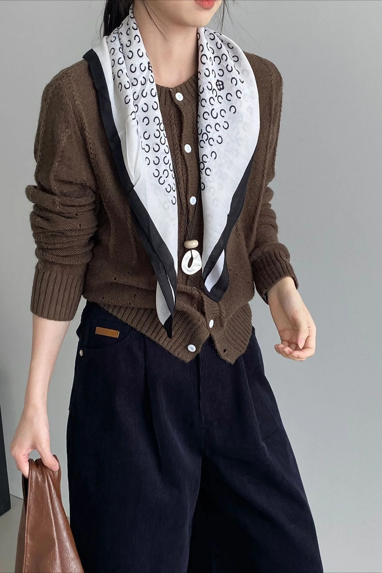 Atmospheric Wool Knit Cardigan - Image 9