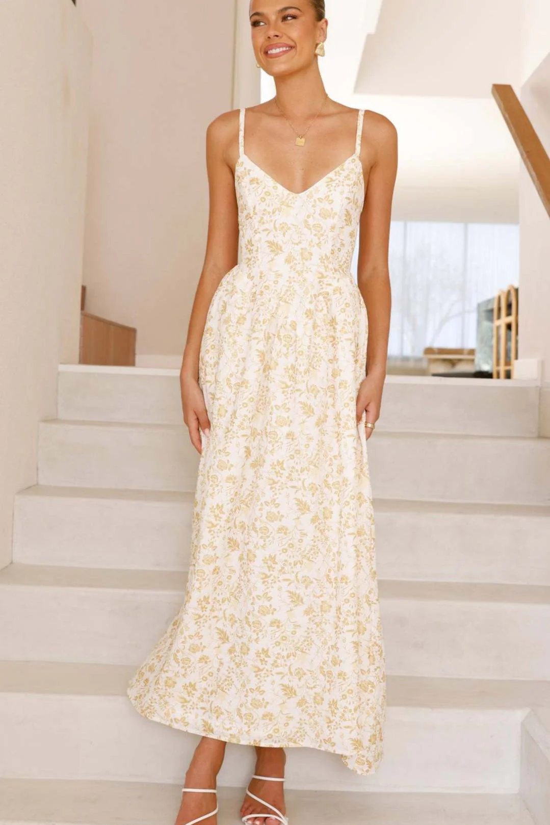 Backless Spaghetti Strap Floral Dress - Image 7