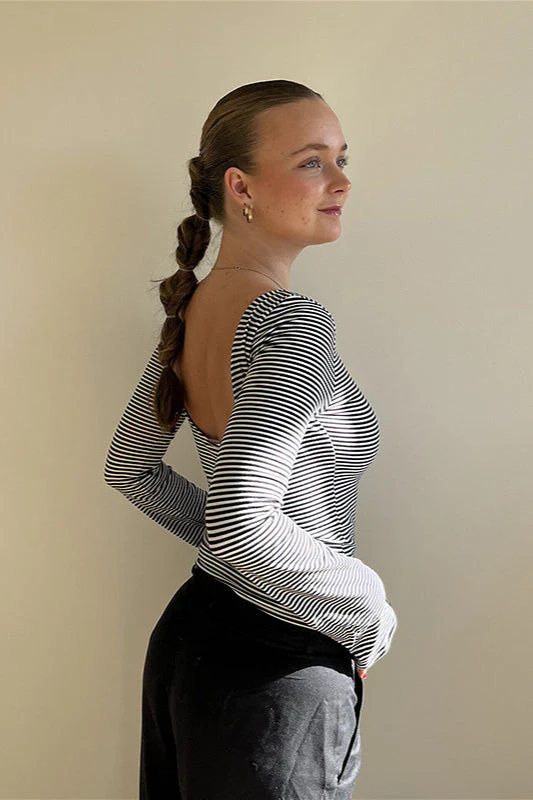 Basic Crew Neck Backless Striped Fitted Knit Blouse - Image 3