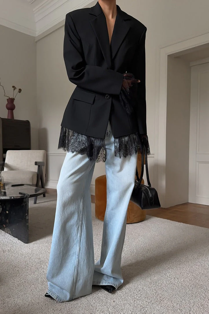 Black Lace Paneled Long Sleeve Waist-Cinched Soft Blazer - Image 3