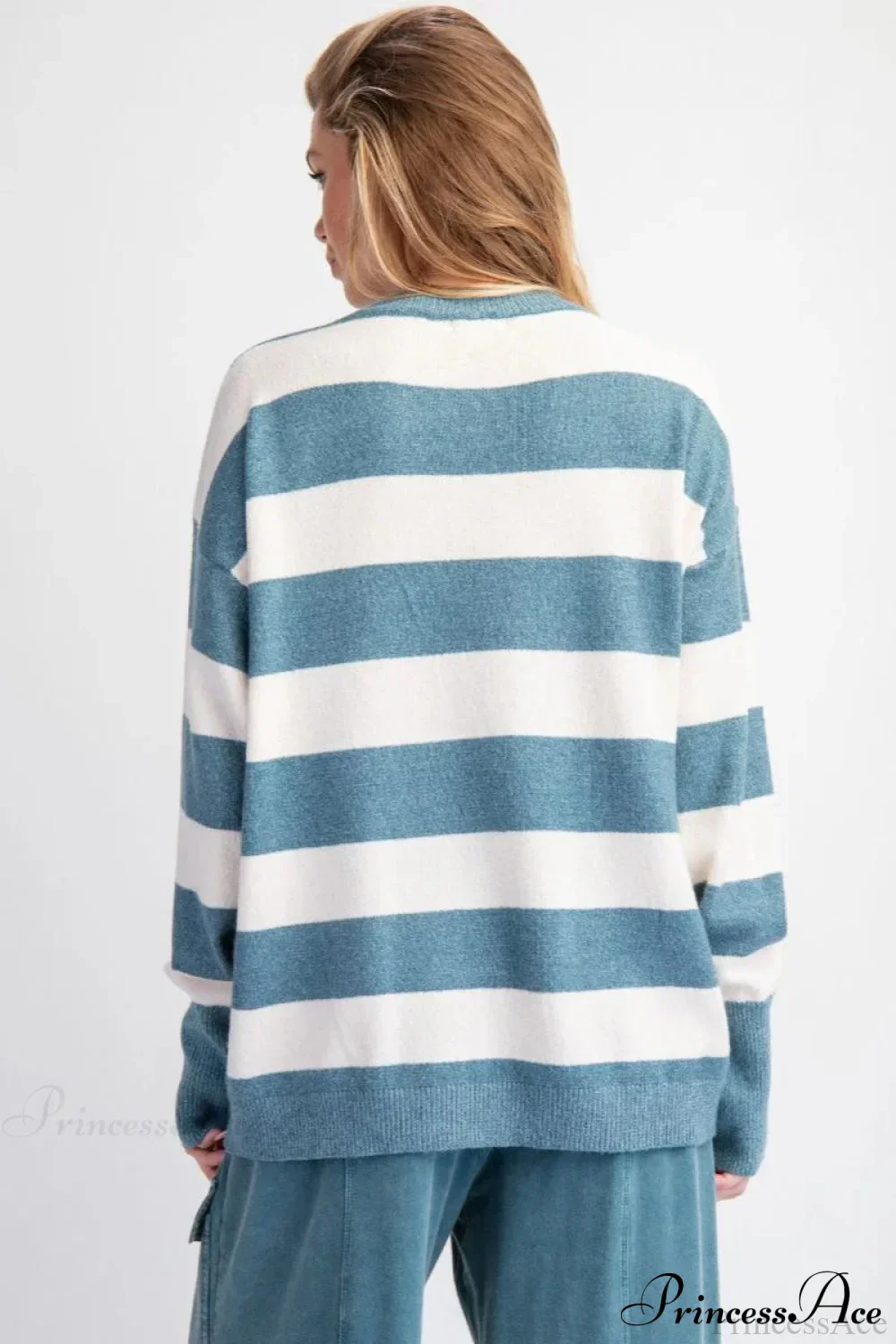 Bow Detail Jacquard Crewneck Long Sleeve Sweater - Image 4