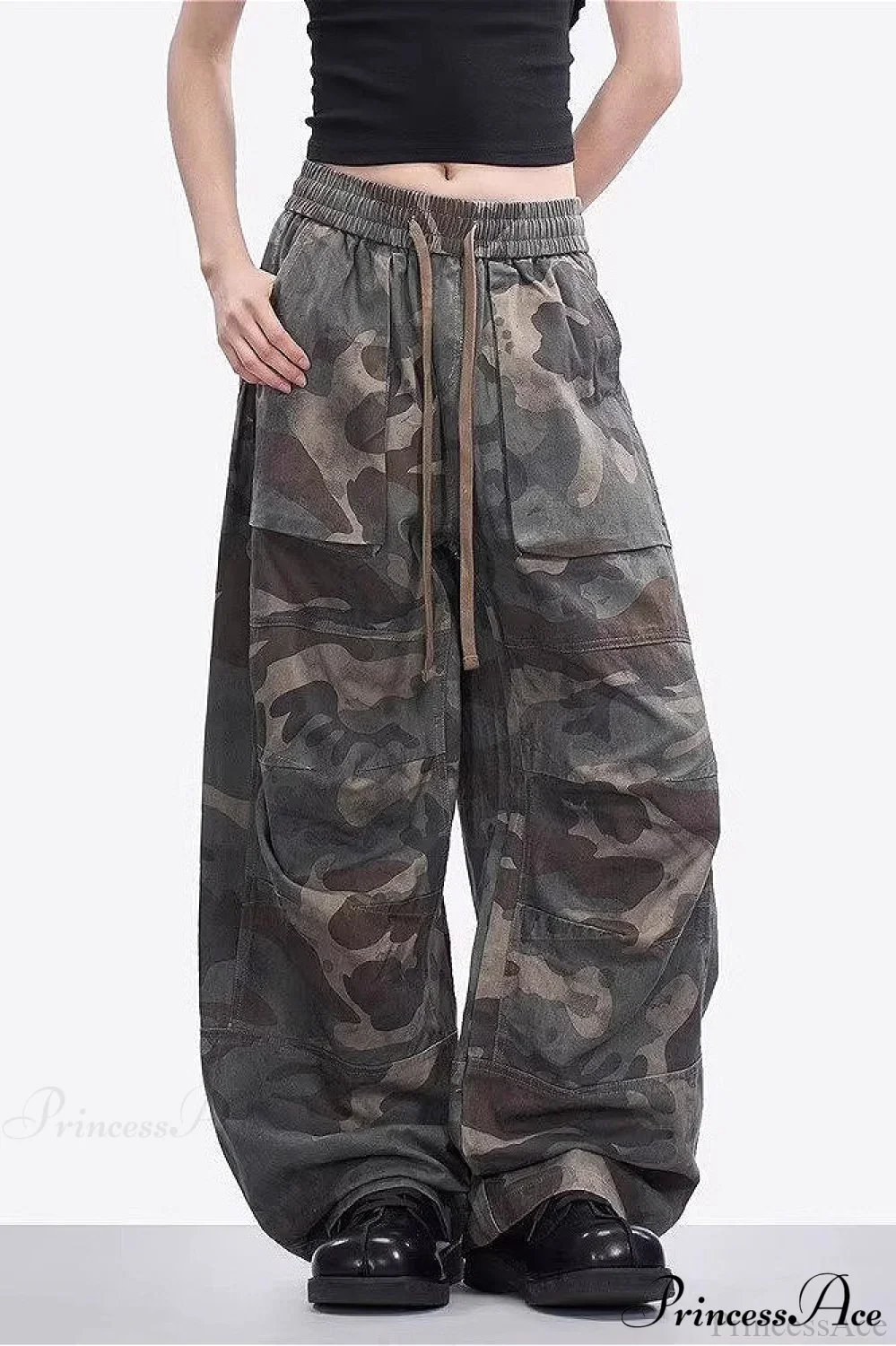 Camo High Waist Wide Leg Cargo Pants - Image 3