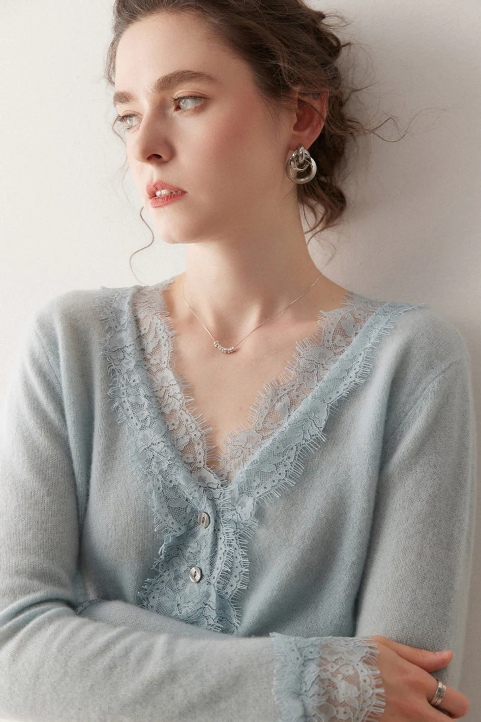 Cashmere Lace-Trimmed V-Neck Knit Cardigan - Image 10