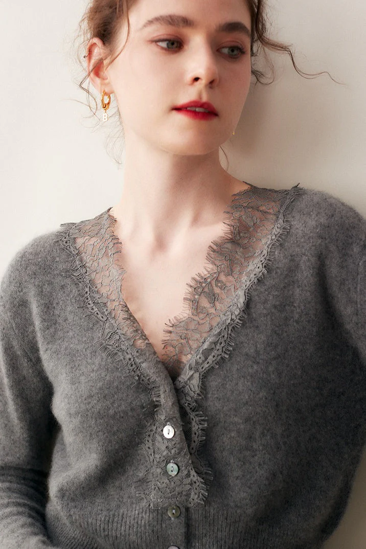 Cashmere Lace-Trimmed V-Neck Knit Cardigan - Image 15