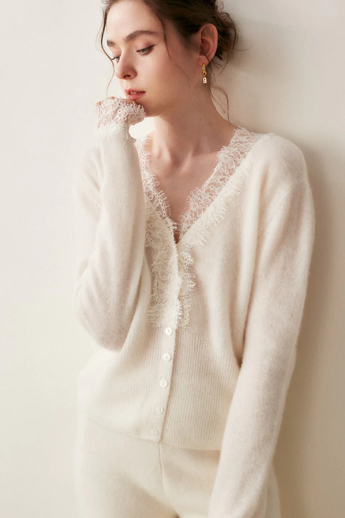 Cashmere Lace-Trimmed V-Neck Knit Cardigan - Image 4