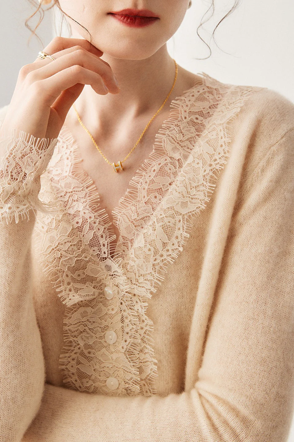 Cashmere Lace-Trimmed V-Neck Knit Cardigan - Image 8