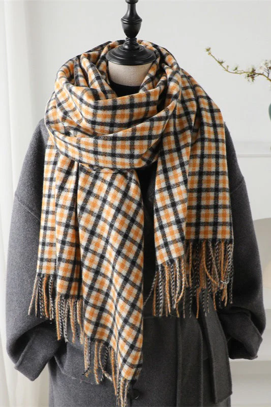 Checkered Thermal Shawl Scarf - Image 2