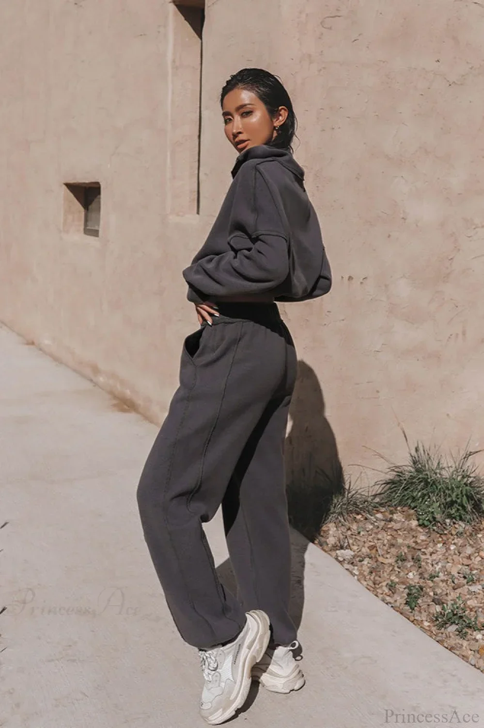 Chic Athleisure Stand Collar Sweatshirt Elastic Jogger Two Piece Set - Image 7