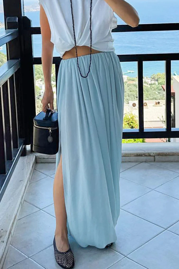 Chic Chiffon Flowing Maxi Skirt - Image 3