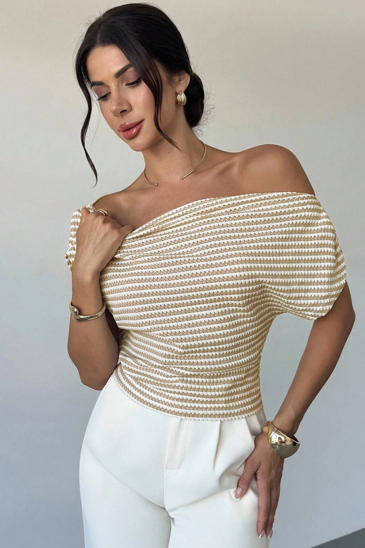 Chic Cold Shoulder Stripe Short Sleeve Knit Blouse - Image 5