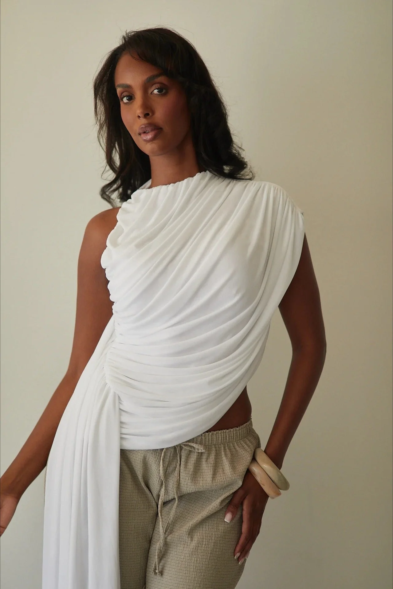 Chic Irregular Solid Ruched Sleeveless Blouse