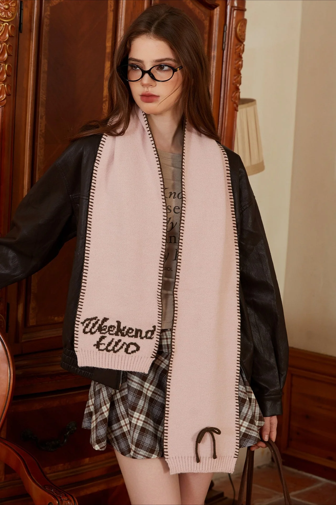 Chic Korean Versatile Solid Thick Warm Scarf - Image 2