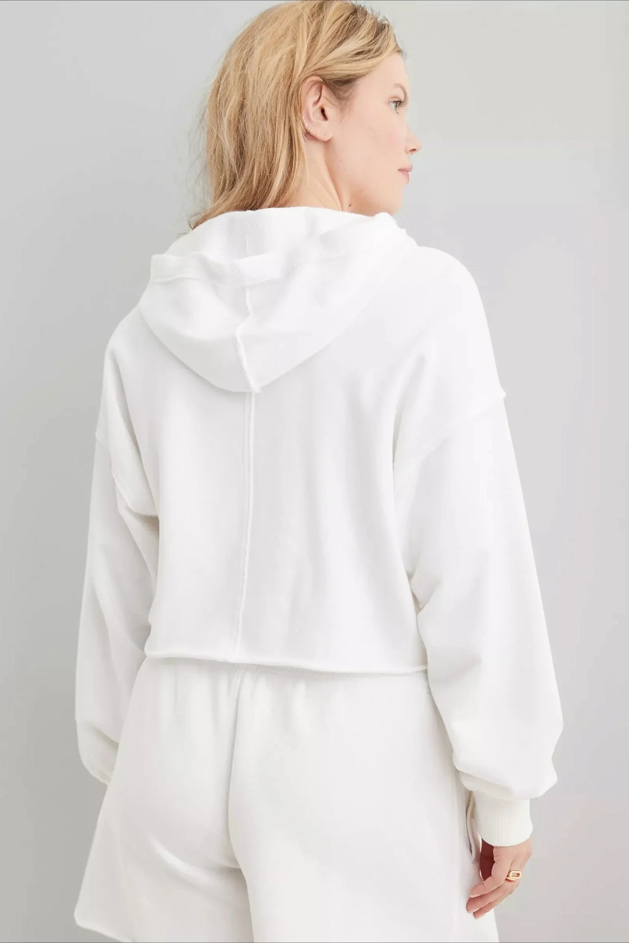 Chic Relaxed Solid V-Neck Hoodie - Image 14
