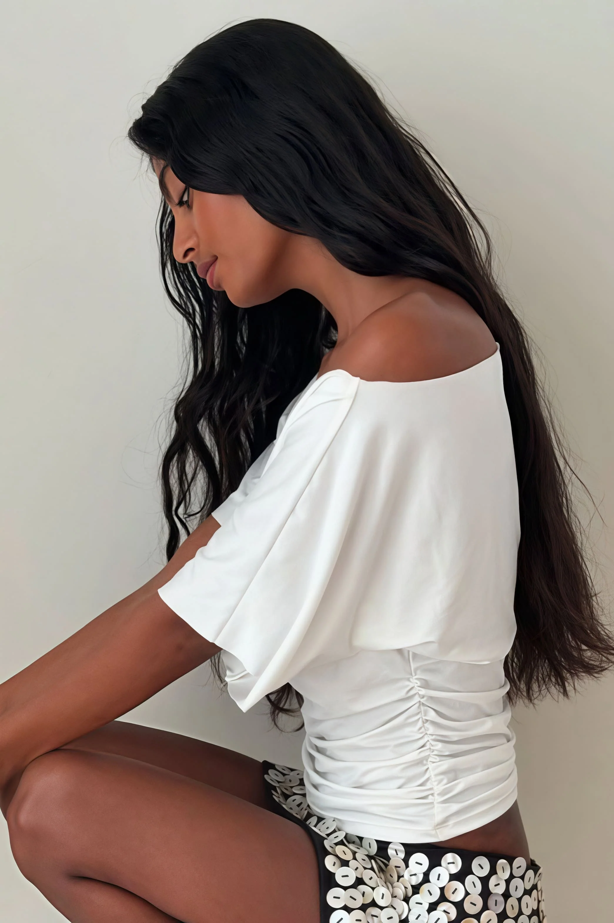 Chic Solid Off Shoulder Shirred Waist T-shirt - Image 3