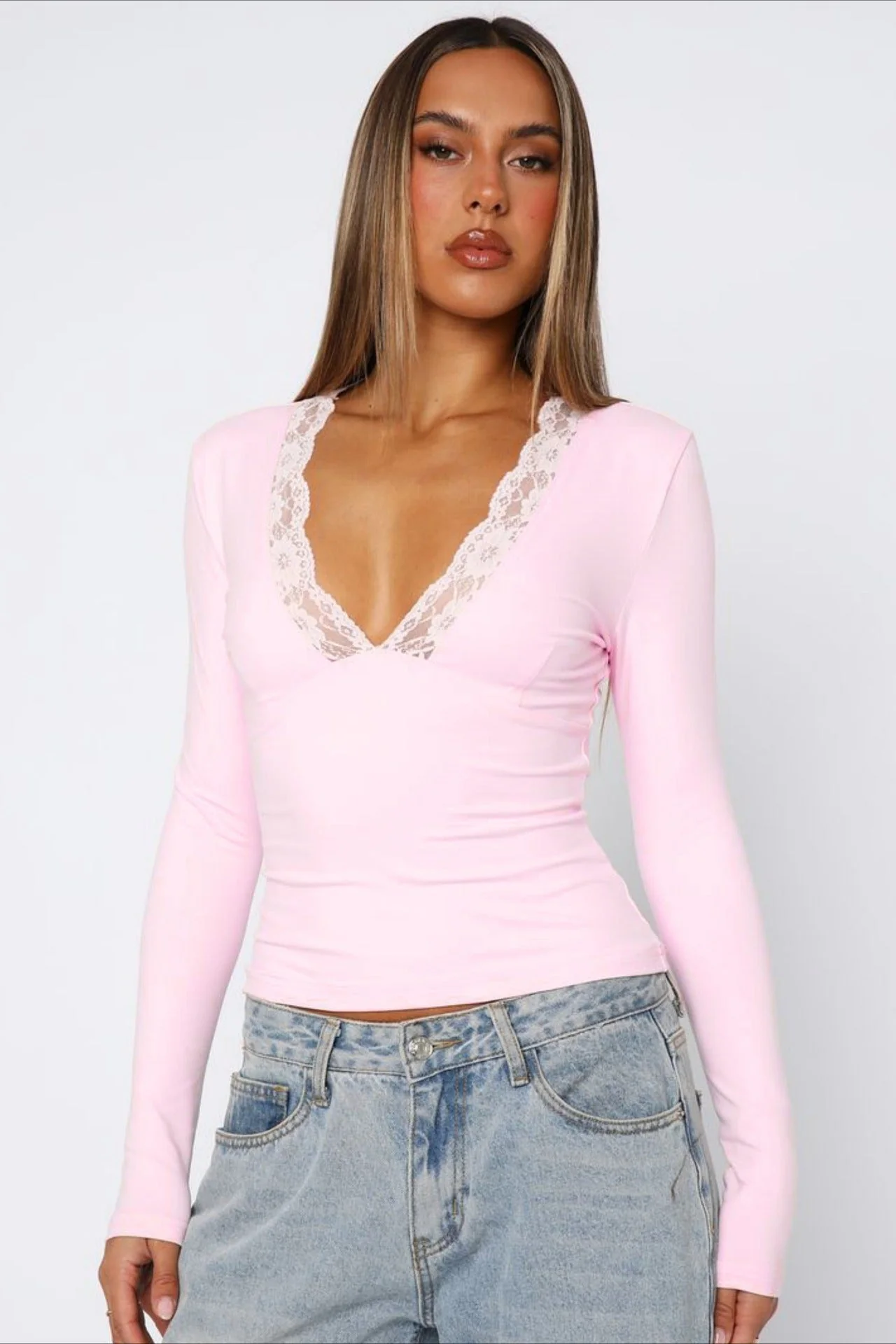 Chic Solid V Neck Lace Slim Blouse - Image 2