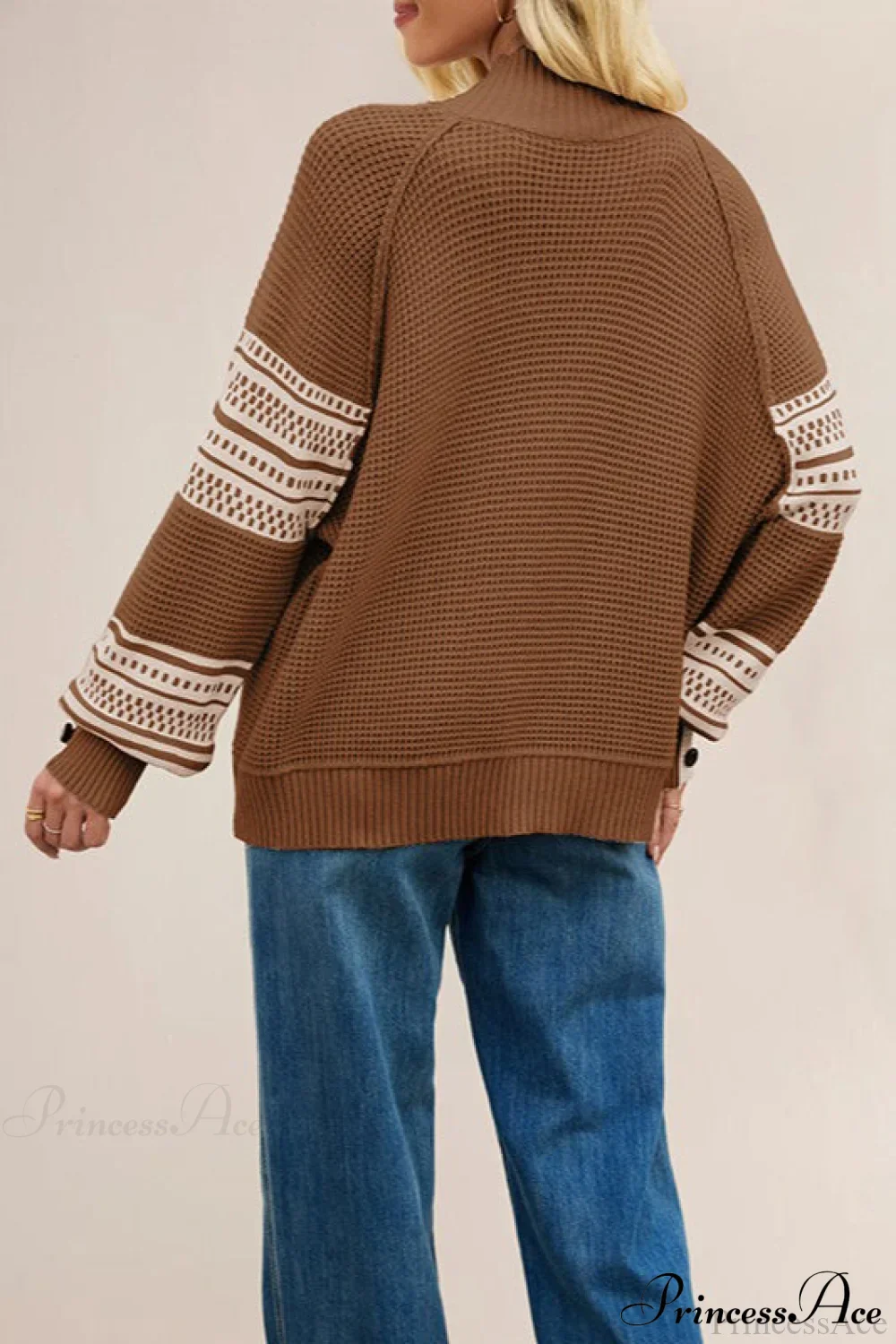 Color-Block Mock Neck Fashion Knit Sweater - Image 3
