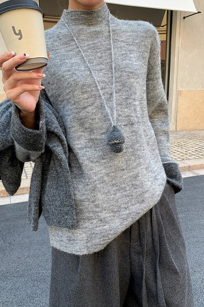 Color-Block Mock Neck Loose Lazy-Style Knit Sweater - Image 14