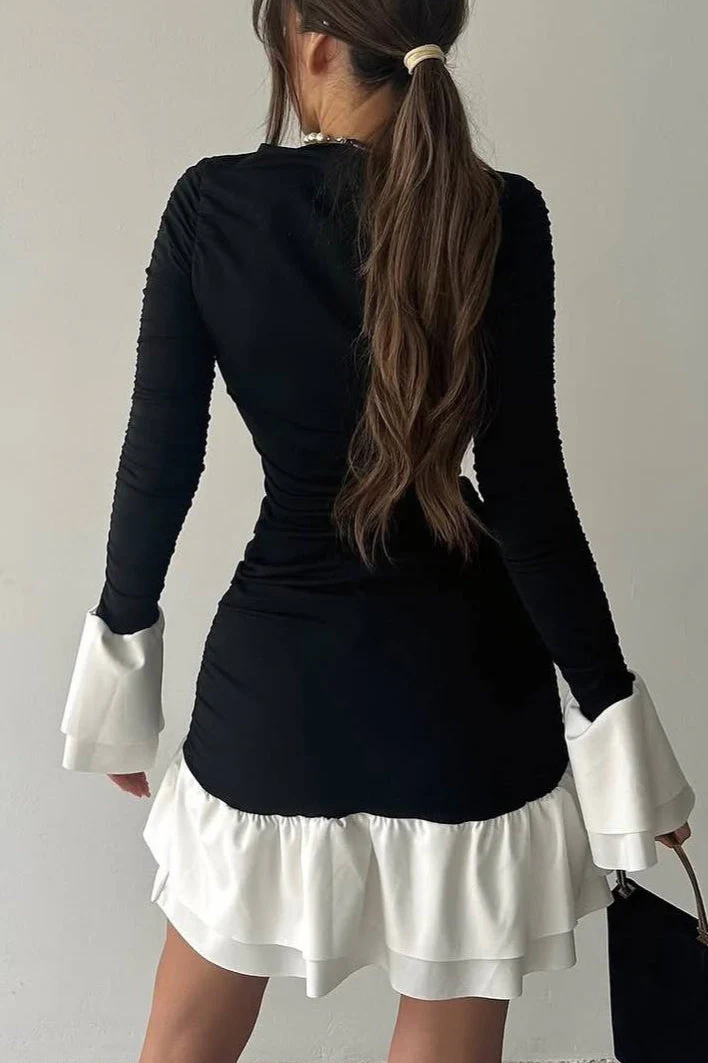 Color Block Ruched Fitted Flared Sleeve Ruffled Hem Mini Dress - Image 4