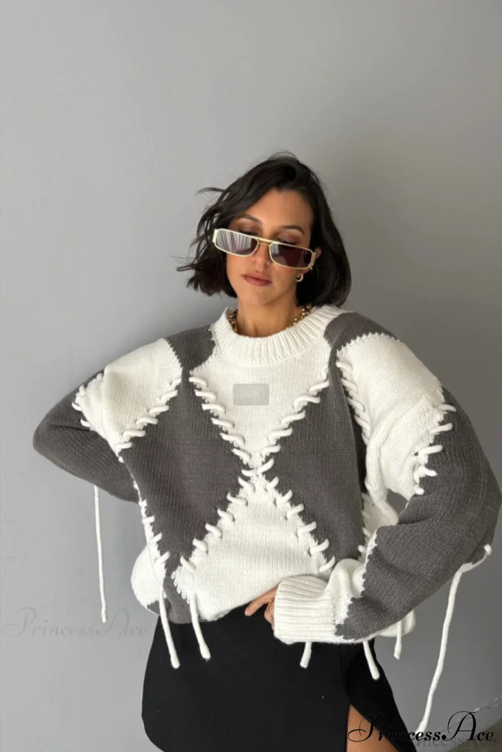 Colorblock Argyle Drawstring Crew Neck Knit Sweater - Image 4