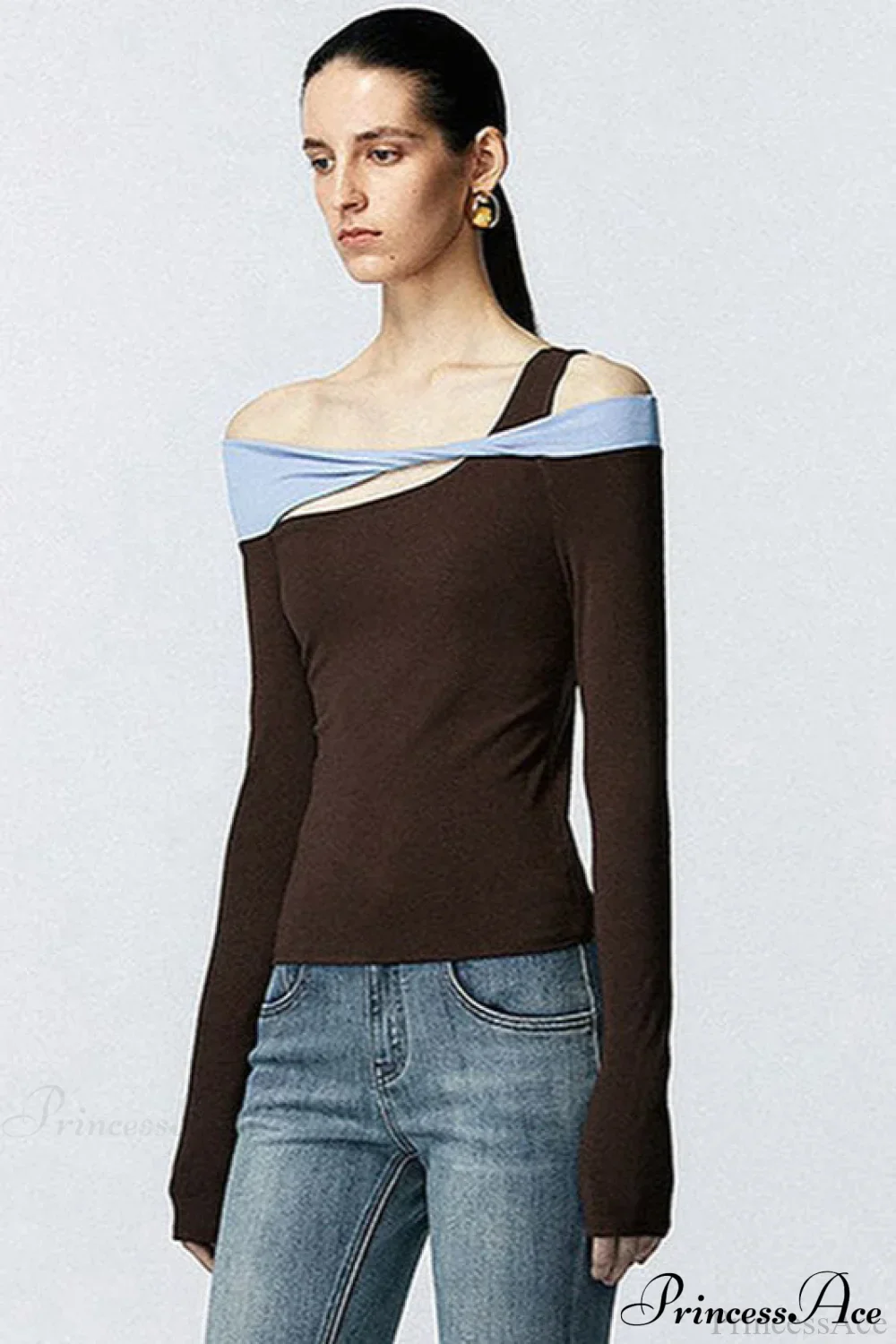 Contrast Color One Shoulder Cutout Slim Long Sleeve Tee - Image 3