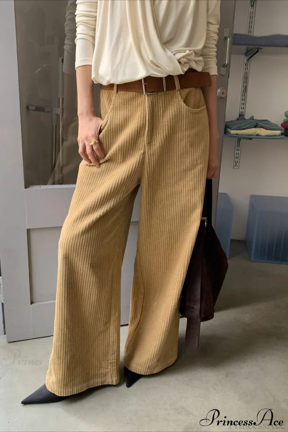 Corduroy High-Waist Wide-Leg Minimal Pants - Image 5
