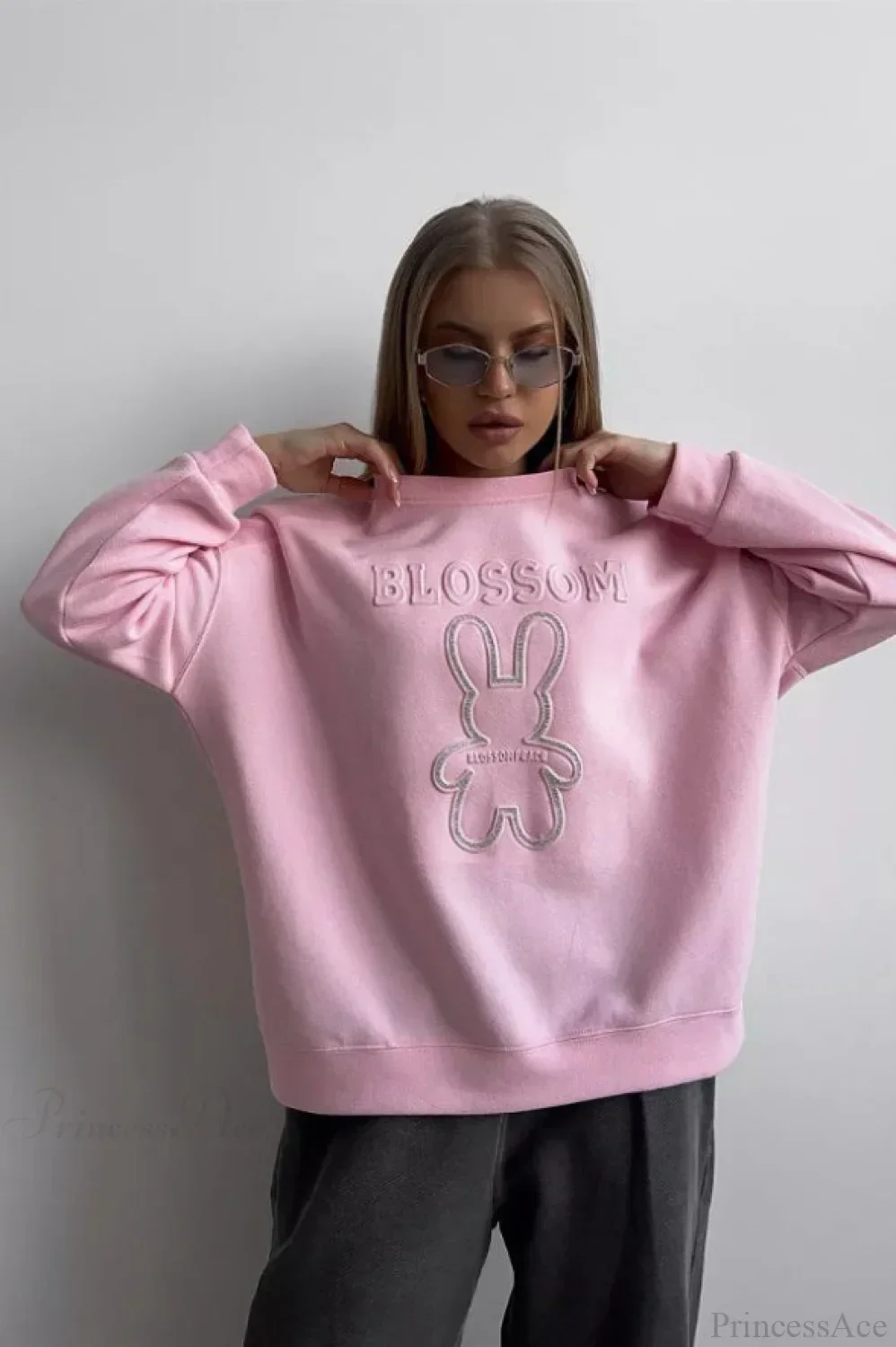 Crew Neck Chic Oversized Embossed Rabbit Sweatshirt - Image 4