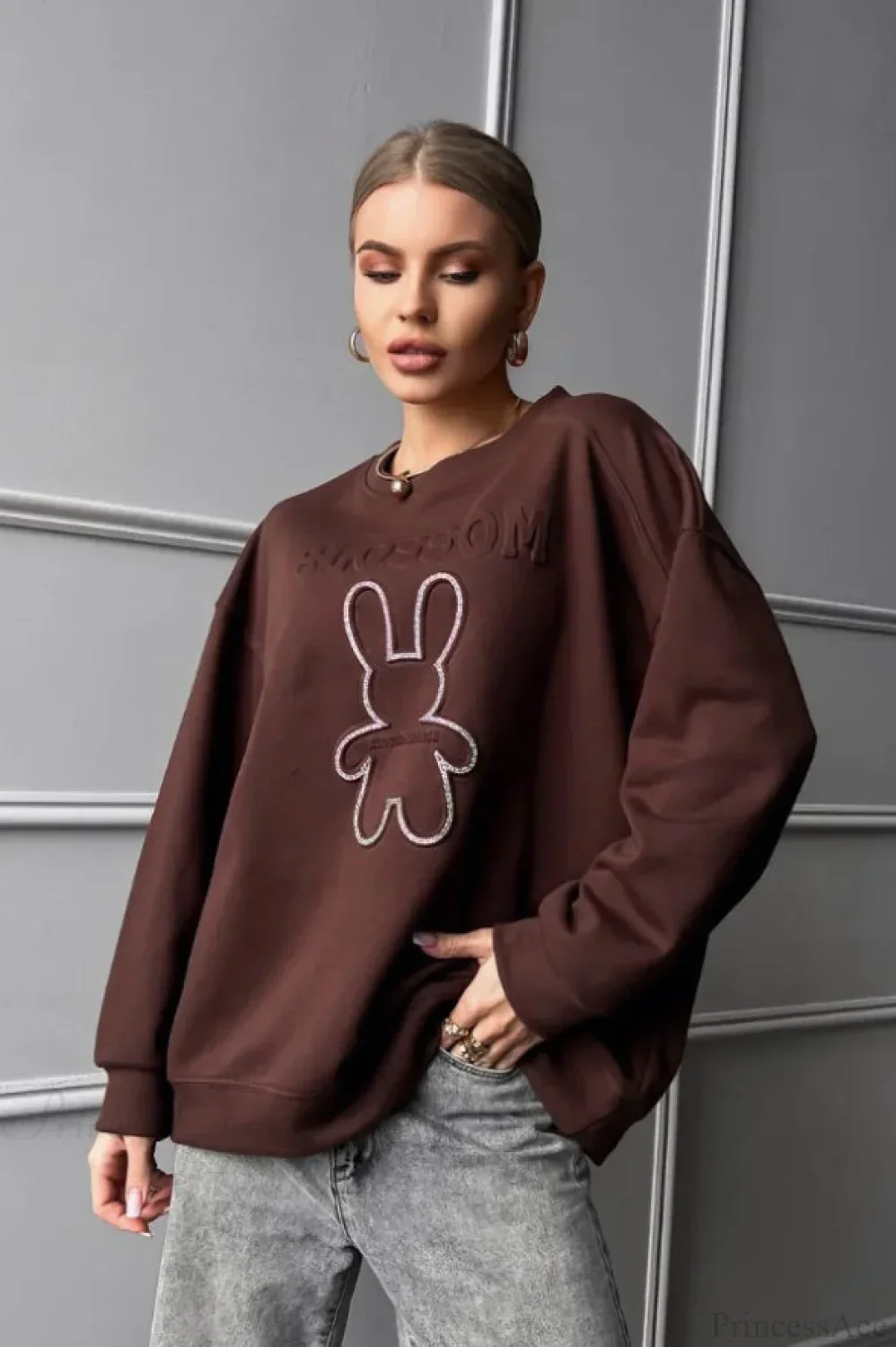 Crew Neck Chic Oversized Embossed Rabbit Sweatshirt - Image 7