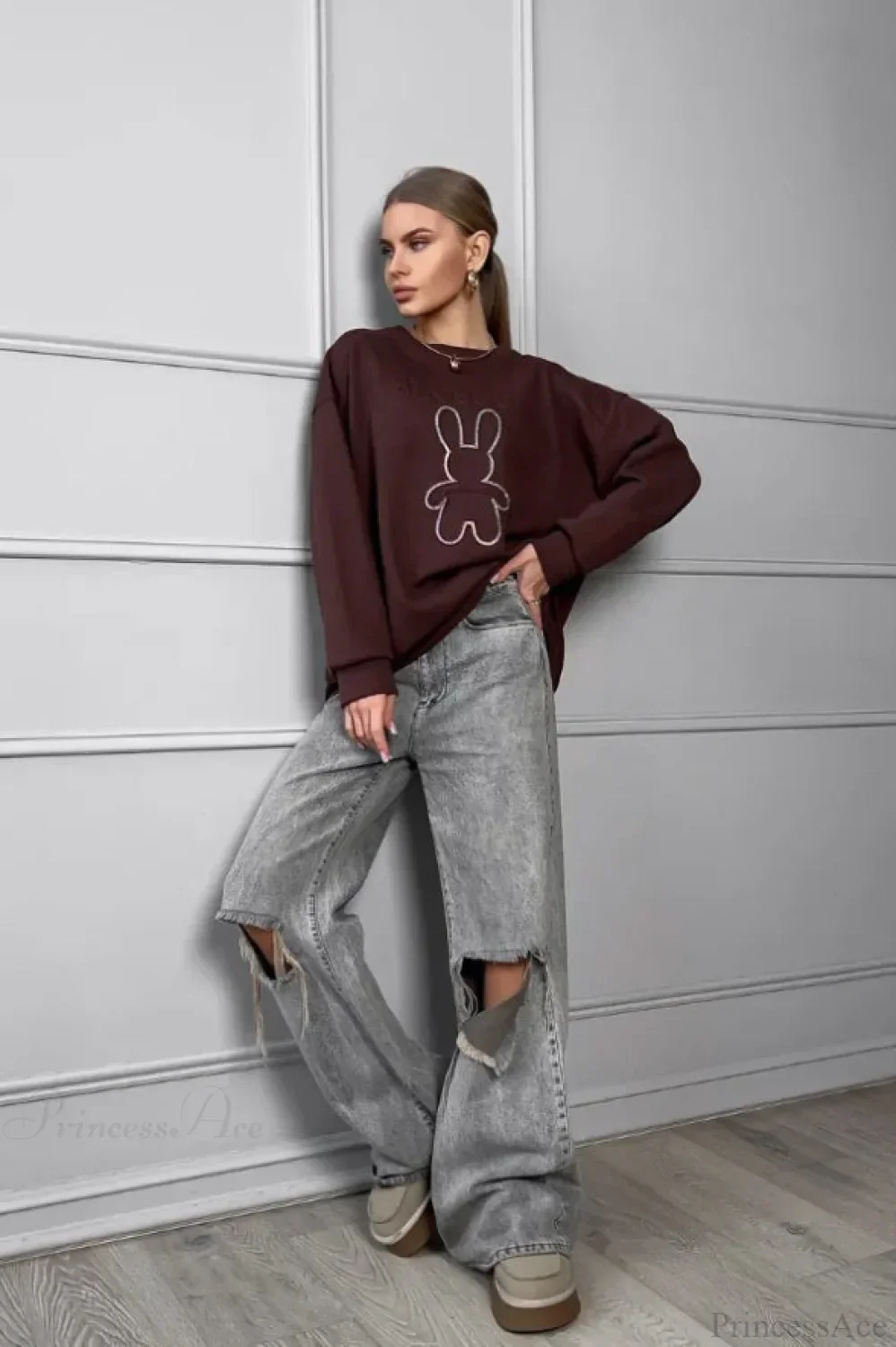 Crew Neck Chic Oversized Embossed Rabbit Sweatshirt - Image 8