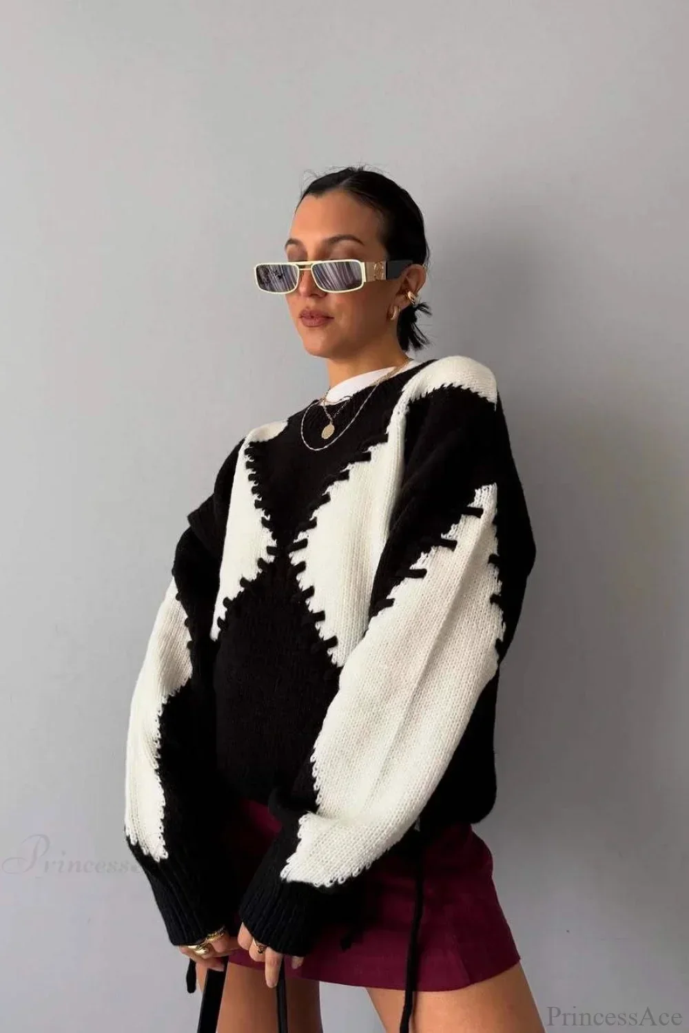 Crew Neck Long Sleeve Contrast Argyle Drawcord Sweater - Image 5