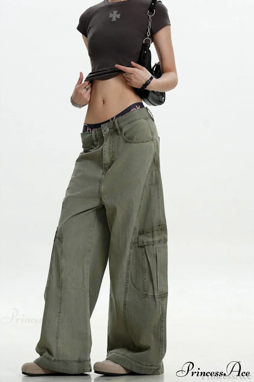 Curved Deconstructed Wide-Leg Cargo Pants - Image 3