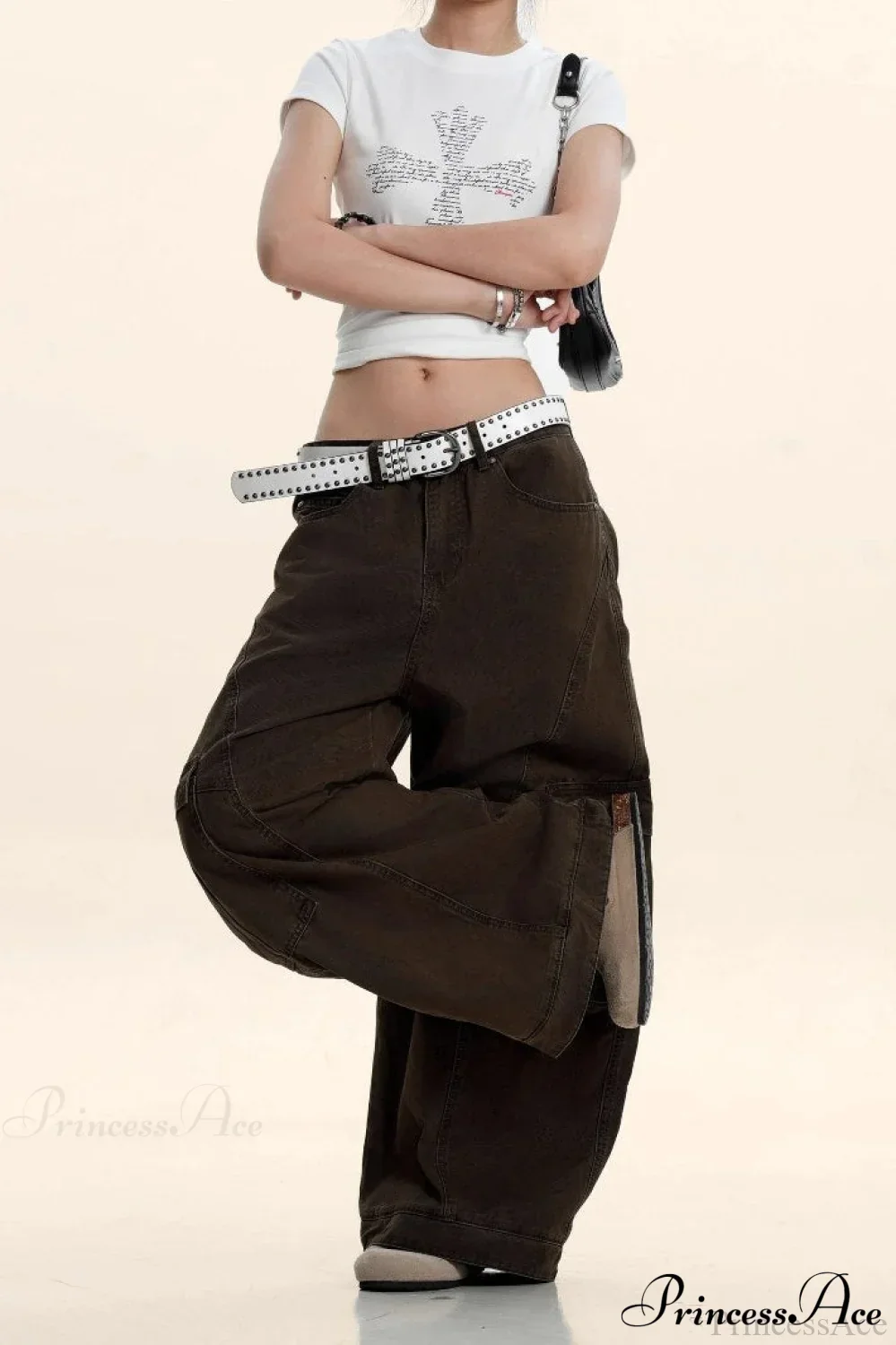 Curved Deconstructed Wide-Leg Cargo Pants - Image 4