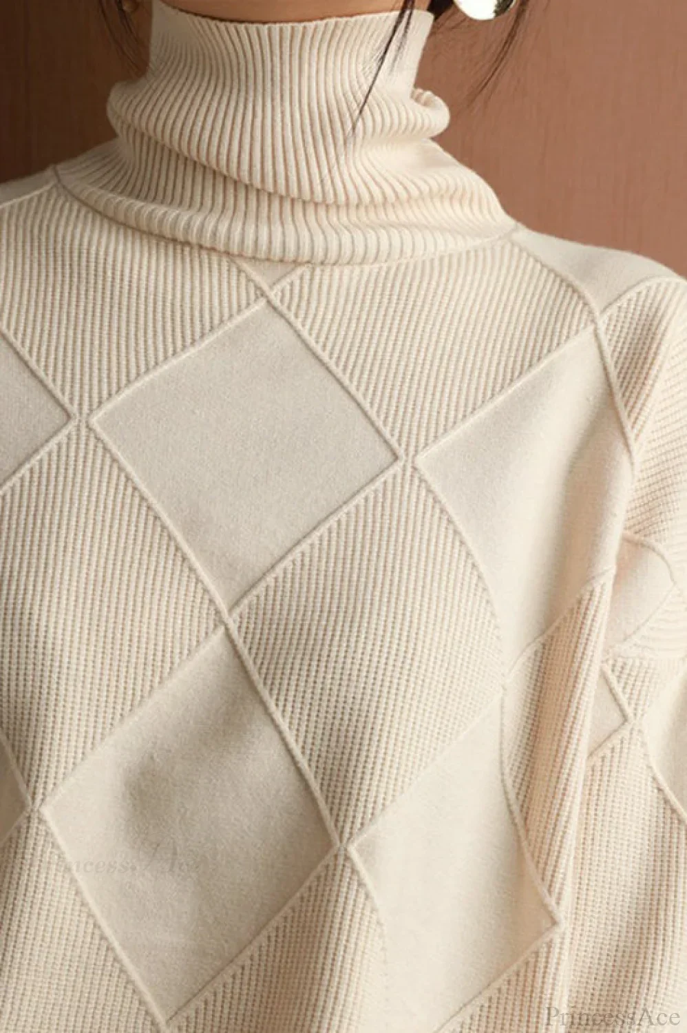 Diamond Pattern Turtleneck Loose Long-Sleeve Sweater - Image 9