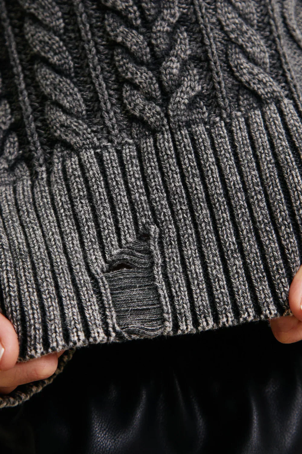 Distressed Crew Neck Cropped Crop Top Knit Sweater - Image 3
