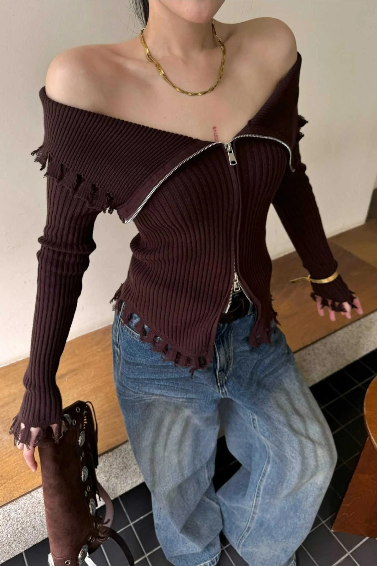 Distressed Knit Roll Collar Fitted Blouse - Image 6