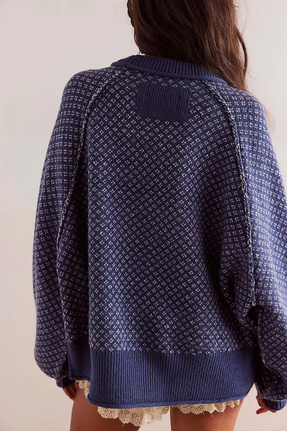 Dotted Panel Loose Crew Neck Sweatshirt - Image 4