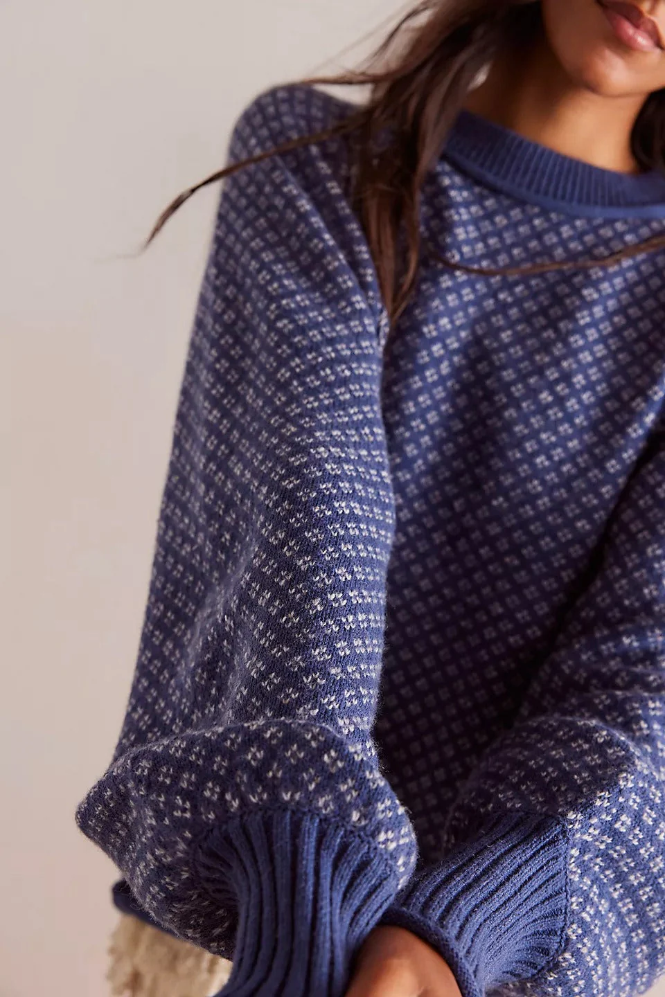 Dotted Panel Loose Crew Neck Sweatshirt - Image 5