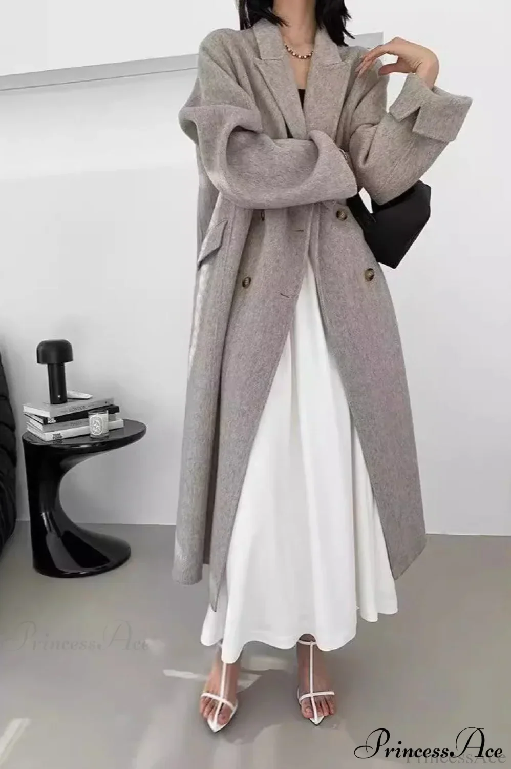 Double-Breasted Reversible Wool Long Oversized Overcoat - Image 4