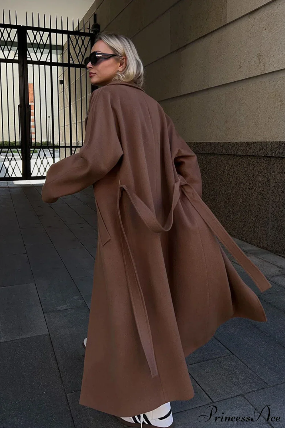 Double Faced Wool Raglan Sleeve Loose Overcoat - Image 3