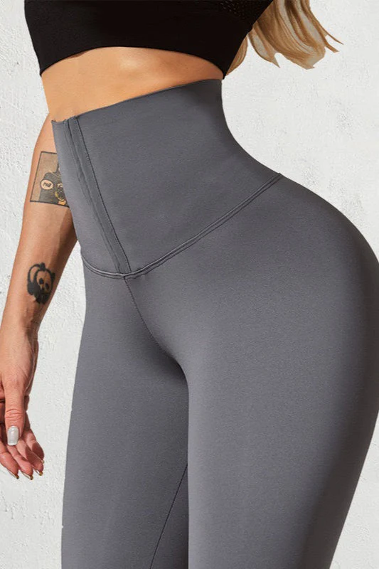 Double Row Button High-Waist Sculpting Fleece Leggings - Image 5