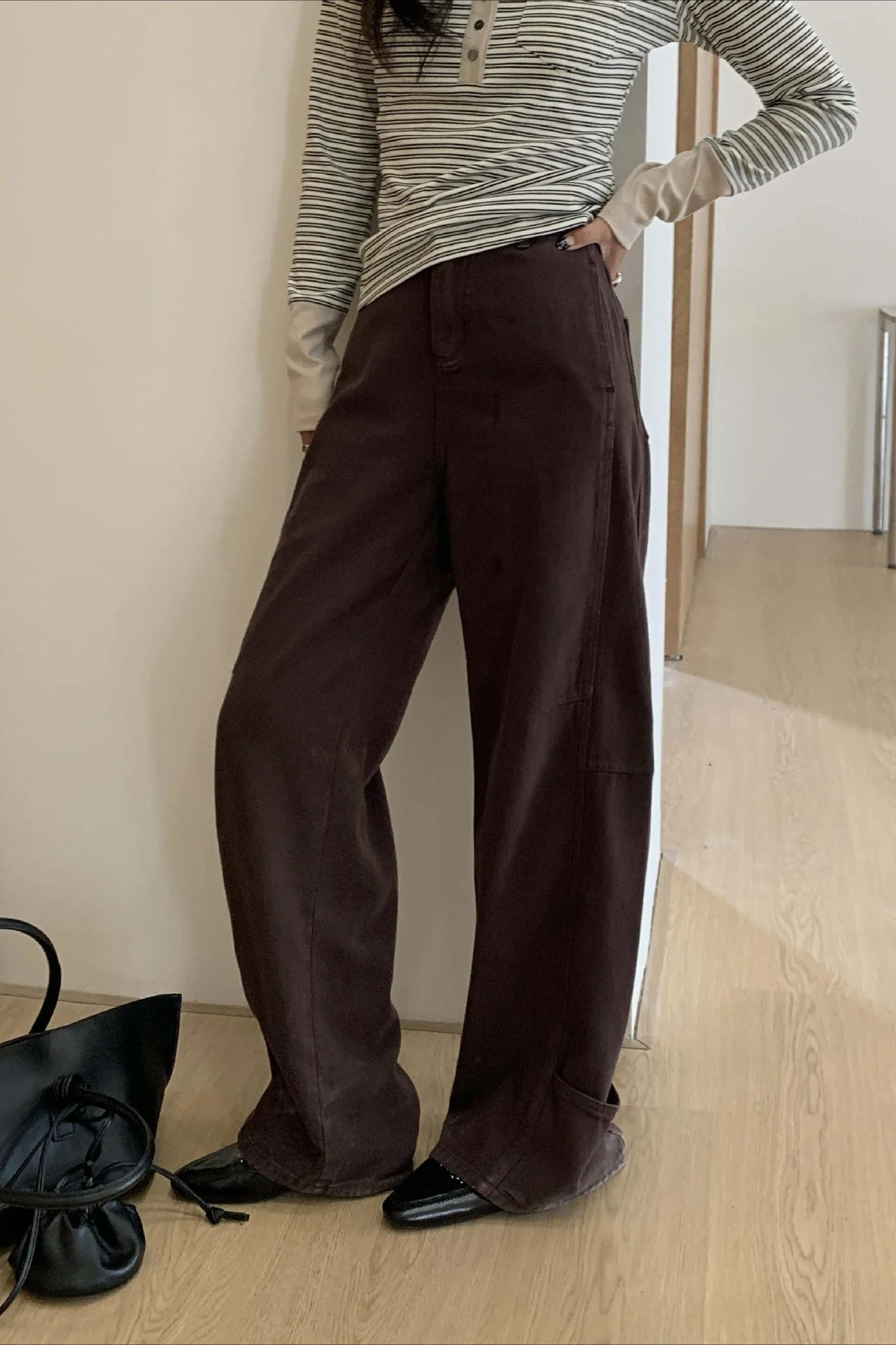 Edgy High Waist Cargo Wide Leg Curved Jeans - Image 7