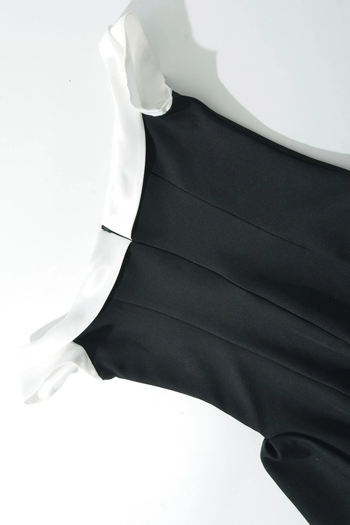 Elegant Color Block Ruffle Off Shoulder Mini Dress - Image 5