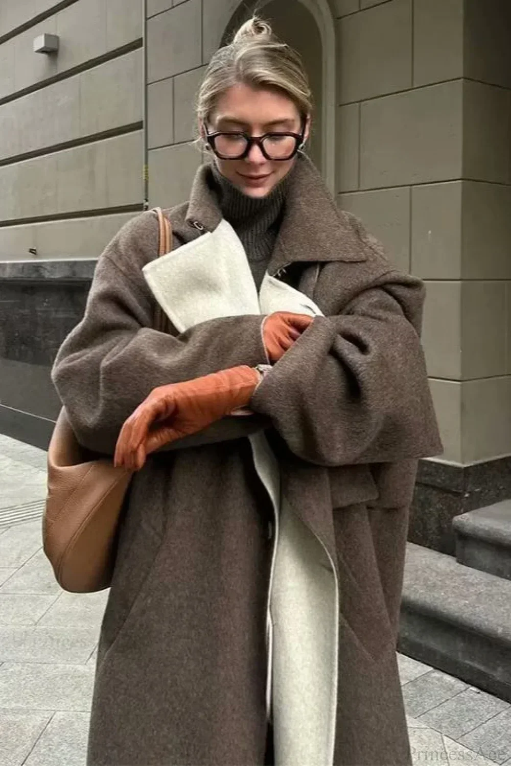 Vintage Elegant Double Faced Wool  Coat - Image 3