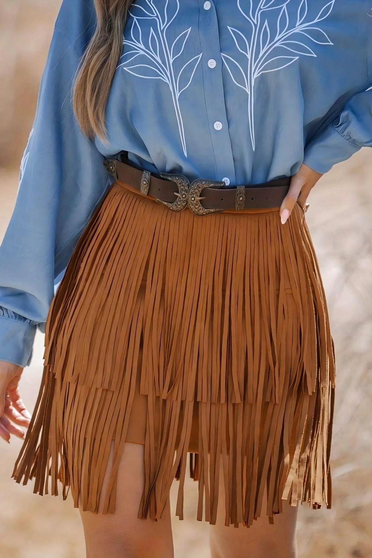 Elegant Fringe Mesh Mini Skirt - Image 2