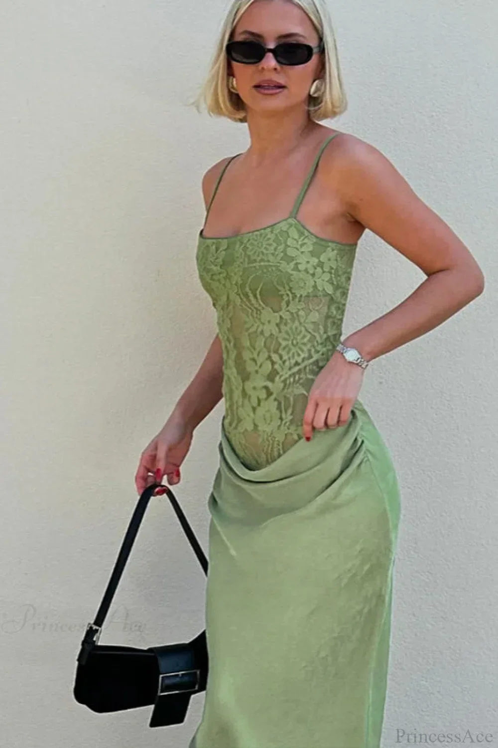 Elegant Lace Fitted Cami Maxi Dress - Image 3